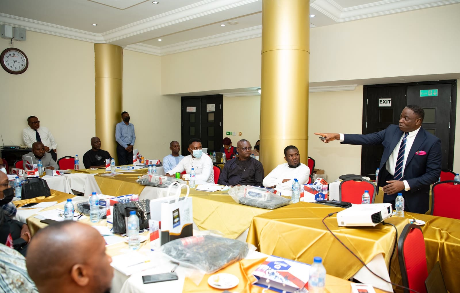 Pat Akem-Vingir teaching leadership